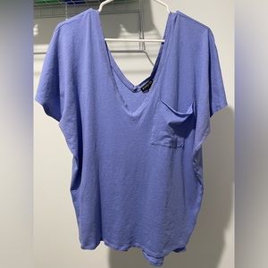 Blue v-neck tshirt. Size L.